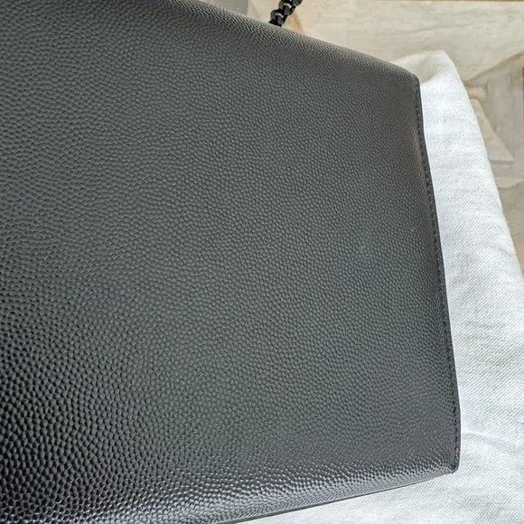 Saint Laurent YSL Medium Grain De Poudre Embossed Leather Black Shoulder Bag - Picture 8 of 16